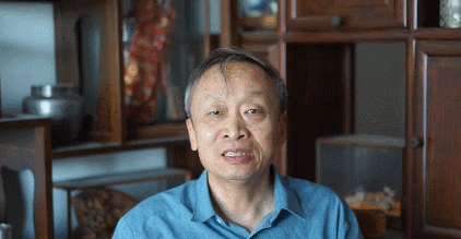 学者王小东批评中国足球与教育对比 董方卓回应