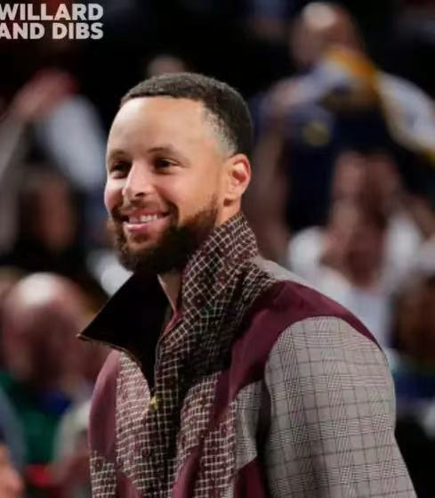 勇士小阵容战术致球员高负荷伤病频发 穆迪左膝