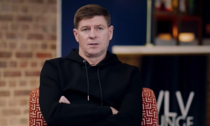 贝尼特斯坚持对峙致阿隆索离队 利物浦错失冠军