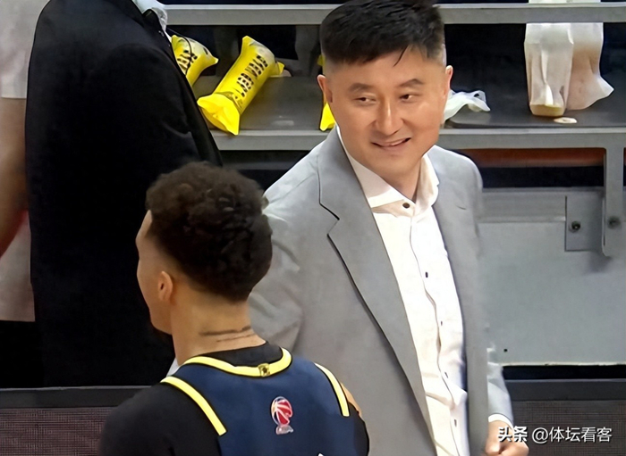 福建客场19分逆转广东破14年魔咒，江苏绝杀山西