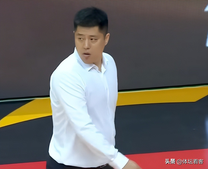 福建客场19分逆转广东破14年魔咒，江苏绝杀山西