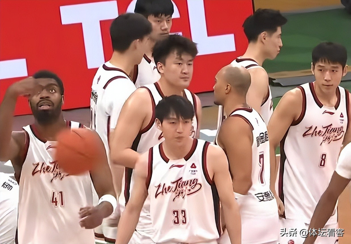 福建客场19分逆转广东破14年魔咒，江苏绝杀山西